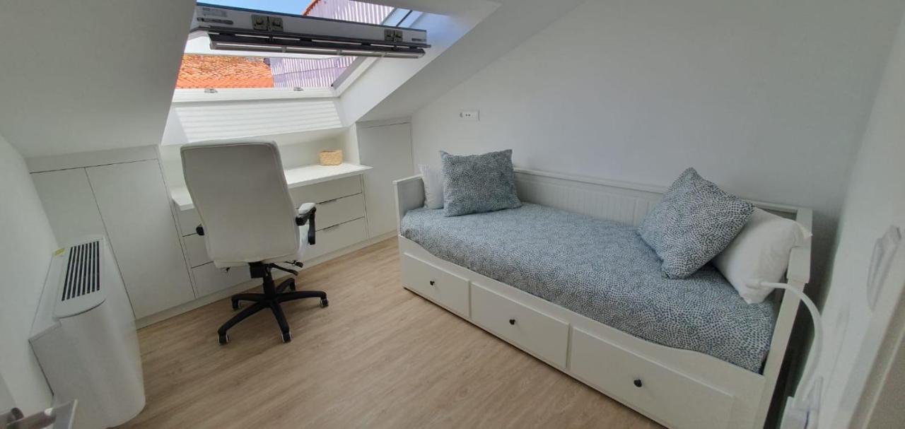 Atico En Apartamentos O Grove Centro 外观 照片